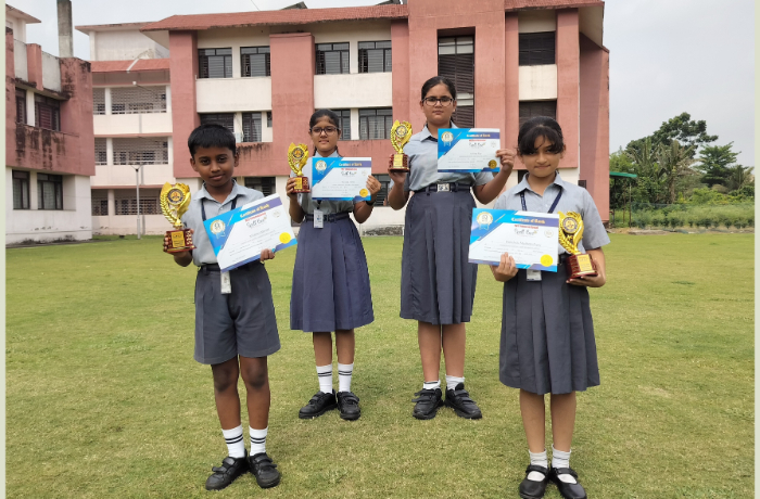 Prize distribution - Wiz National Spell Bee Competition 2024-25 1 